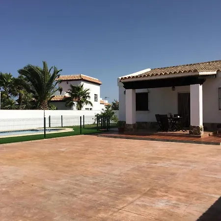 Elena Solo Familias Y Parejas Holiday home *