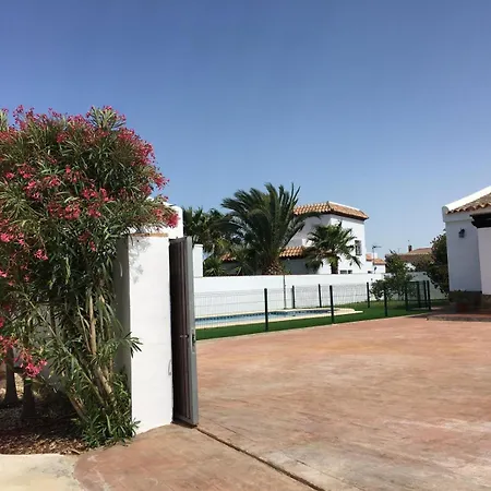 Elena Solo Familias Y Parejas Holiday home
